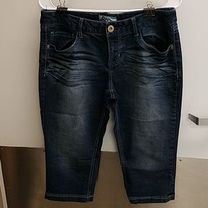 So bermuda bluejean shorts